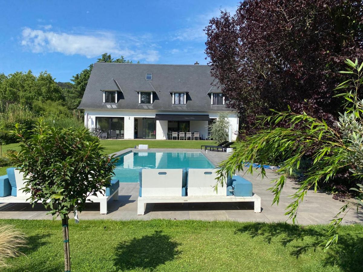 Villa De La Meuse Namur Esterno foto