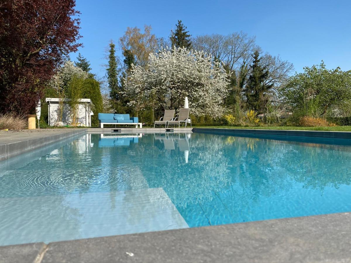 Villa De La Meuse Namur Esterno foto